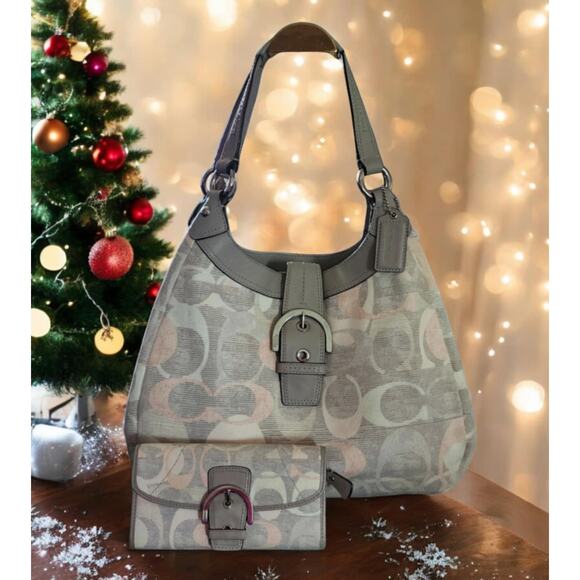 Coach Soho Optic Lynn Shoulder Bag Hobo F19193 and wallet - Picture 1 of 15